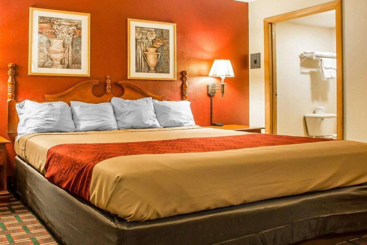 Rodeway Inn Montpelier Екстер'єр фото