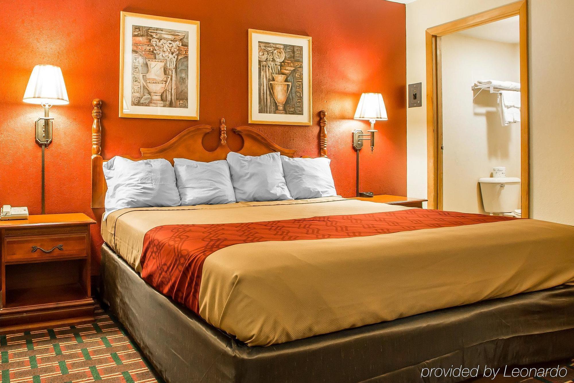 Rodeway Inn Montpelier Екстер'єр фото